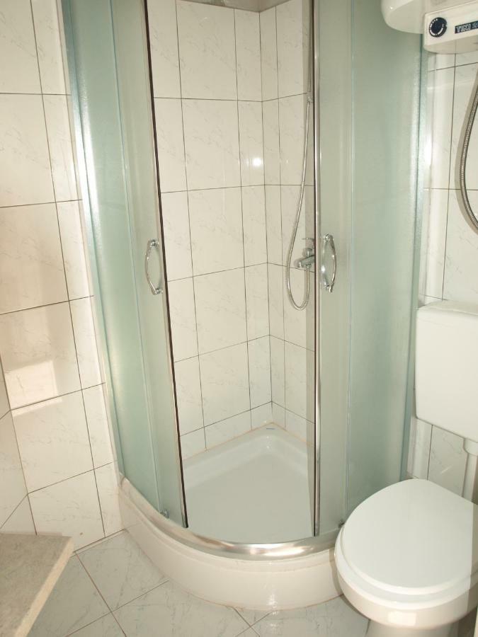 Apartment Halugica Кали Экстерьер фото